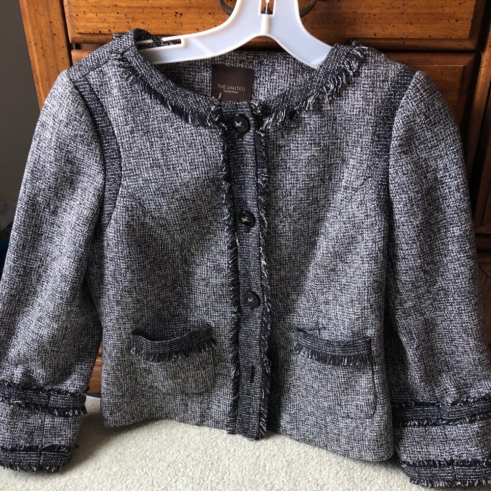 The limited cropped tweedy Blazer - Size S